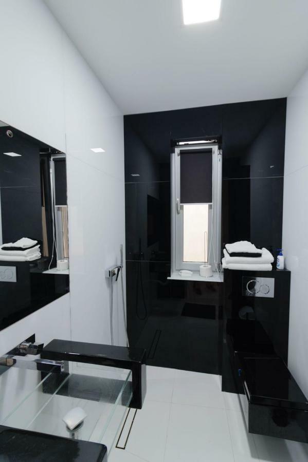 Ezra Luxury Apartments Năvodari Exterior foto